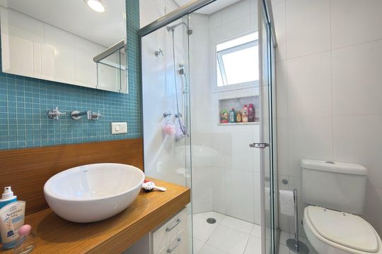 Casa à venda com 5 quartos, 350m² em Itaim Bibi, São Paulo
