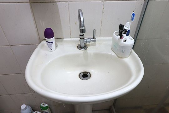 Banheiro da   Suíte  de apartamento à venda com 3 quartos, 110m² em Passo D’areia, Porto Alegre