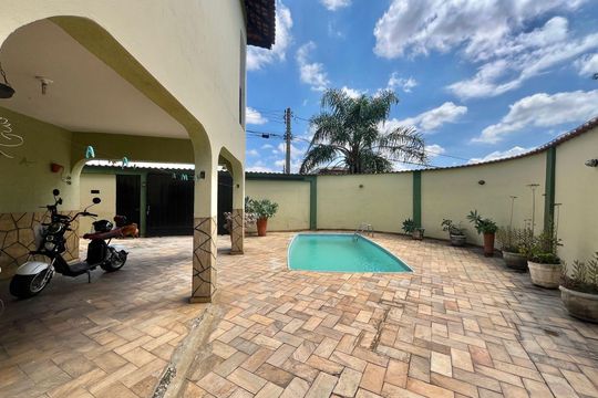 Garagem de casa à venda com 2 quartos, 230m² em Jardim Campos Eliseos, Campinas