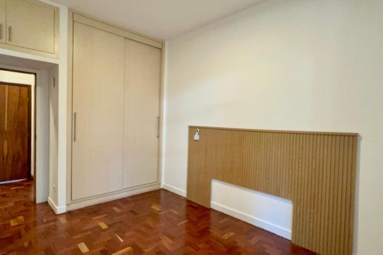 Quarto 2 de apartamento para alugar com 2 quartos, 120m² em Cerqueira César, São Paulo