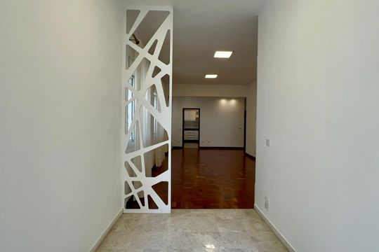 Detalhe de apartamento para alugar com 2 quartos, 120m² em Cerqueira César, São Paulo