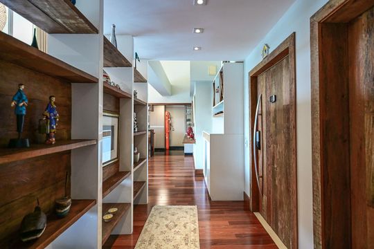 Hall de Entrada de apartamento à venda com 3 quartos, 186m² em Paraíso do Morumbi, São Paulo