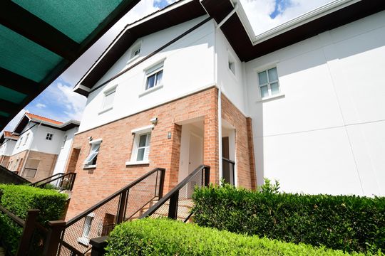 Fachada de casa de condomínio à venda com 3 quartos, 146m² em Chácara Primavera, Campinas