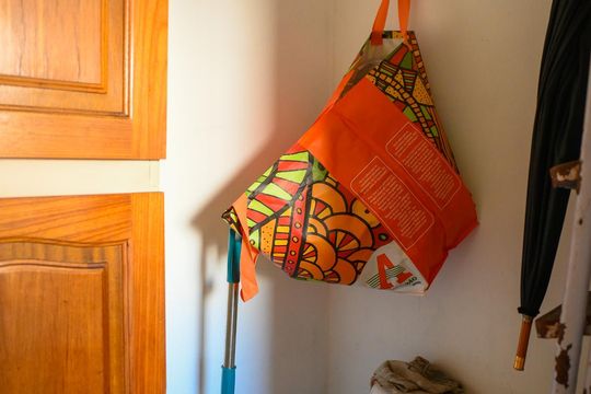 Banheiro de Serviço de apartamento à venda com 3 quartos, 64m² em Vila Moraes, São Paulo