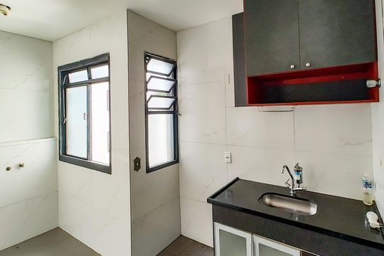 Cozinha de apartamento à venda com 3 quartos, 77m² em Santa Branca, Belo Horizonte