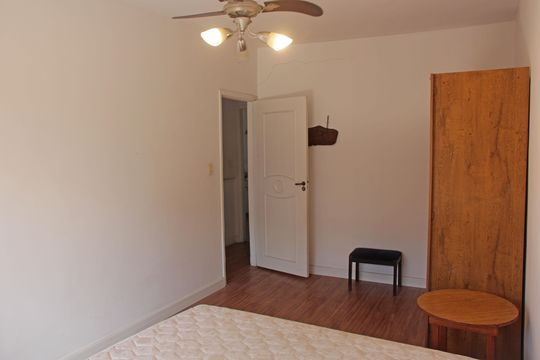 Quarto 1 de casa para alugar com 3 quartos, 140m² em Ponta da Praia, Santos