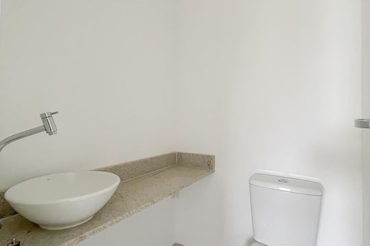 Lavabo de apartamento à venda com 2 quartos, 64m² em Centro, Osasco