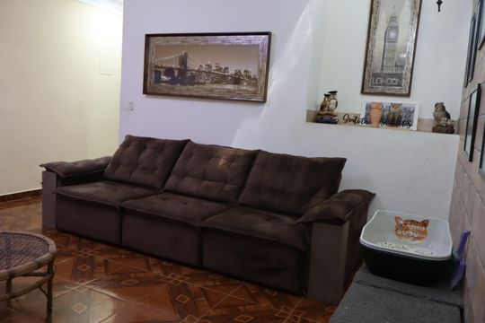 Casa à venda com 4 quartos, 205m² em Jardim Santa Adelia, São Paulo