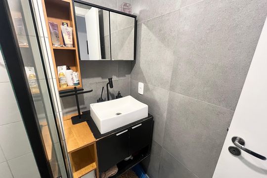 Banheiro de apartamento à venda com 2 quartos, 40m² em Imirim, São Paulo