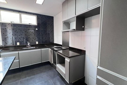 Apartamento para alugar com 2 quartos, 72m² em Estrela Dalva, Belo Horizonte