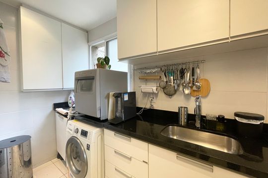 Área de serviço de apartamento à venda com 2 quartos, 77m² em Vila da Serra, Nova Lima