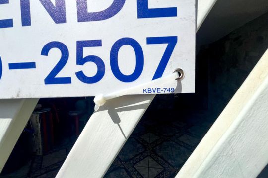 Plaquinha de casa para alugar com 2 quartos, 150m² em Vila Mirante, São Paulo