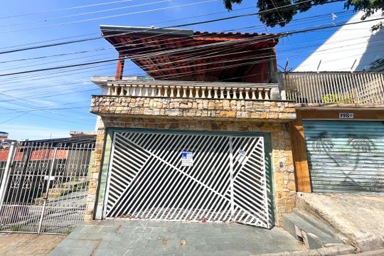 Fachada de casa para alugar com 2 quartos, 150m² em Vila Mirante, São Paulo