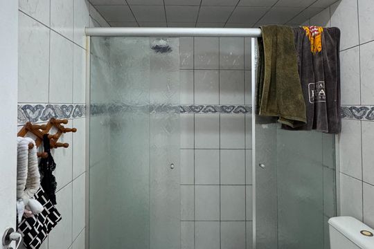 Banheiro Social de casa à venda com 2 quartos, 76m² em Jardim Olavo Bilac, São Bernardo do Campo