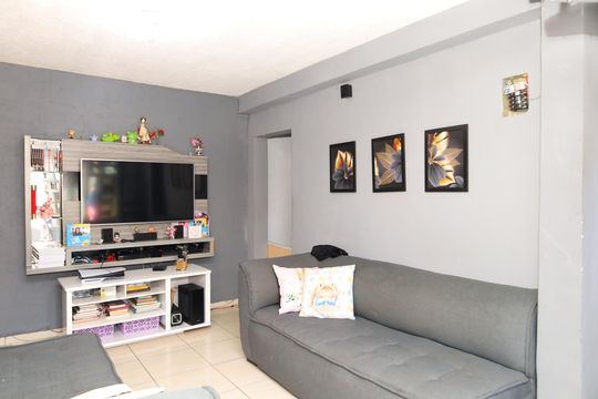 Sala de casa à venda com 4 quartos, 250m² em Jardim Santana, São Paulo