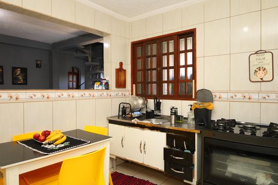 Cozinha de casa à venda com 4 quartos, 250m² em Jardim Santana, São Paulo