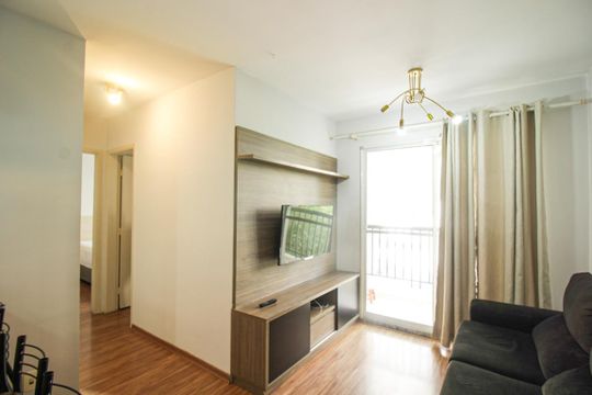 Apartamento para alugar com 2 quartos, 50m² em Vila Anastácio, São Paulo