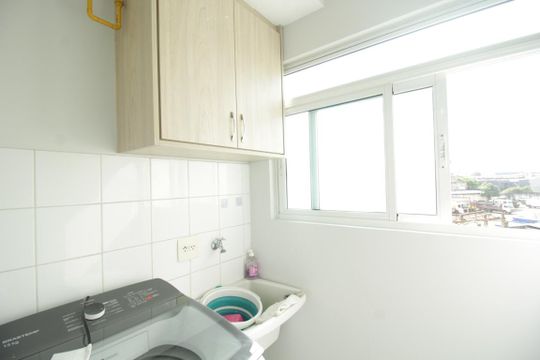 Área de Serviço de apartamento para alugar com 2 quartos, 50m² em Vila Anastácio, São Paulo