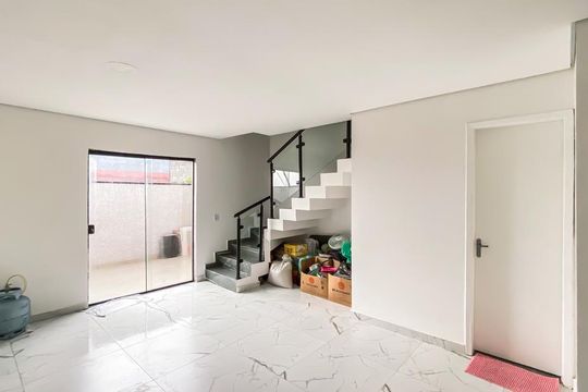 Área comum de casa à venda com 2 quartos, 107m² em Vila Nhocuné, São Paulo