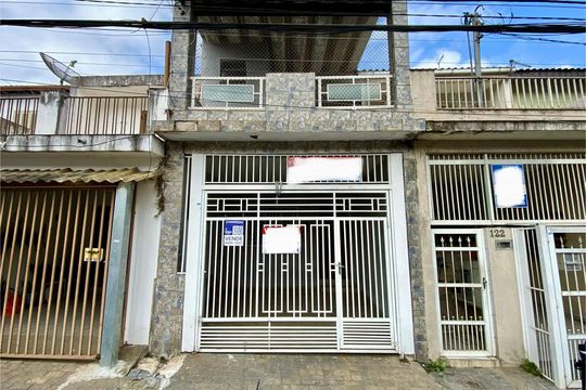Fachada de casa à venda com 3 quartos, 128m² em Vila Nova Mazzei, São Paulo