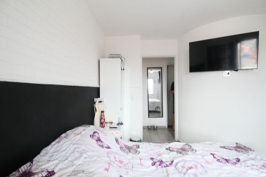 Quarto  de apartamento à venda com 1 quarto, 59m² em Vila Andrade, São Paulo