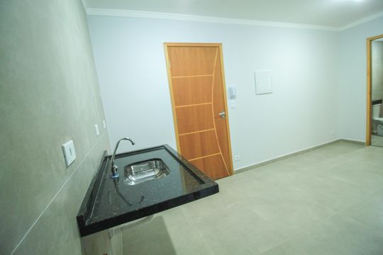 Kitnet/Studio à venda com 2 quartos, 33m² em Vila Invernada, São Paulo