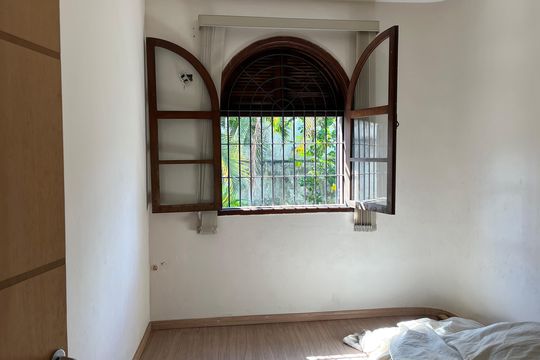 Casa de Condomínio para alugar com 4 quartos, 600m² em Vargem Pequena, Rio de Janeiro