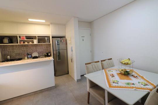 Sala de apartamento à venda com 2 quartos, 54m² em Rochdale, Osasco