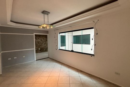 Casa à venda com 4 quartos, 320m² em Campestre, Santo André