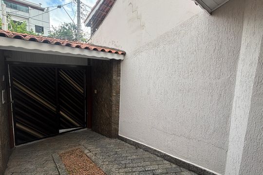 Garagem de casa à venda com 4 quartos, 320m² em Campestre, Santo André