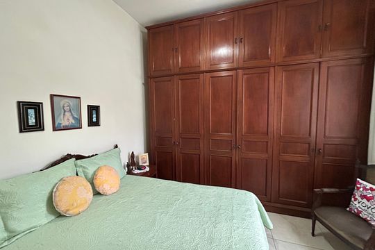Quarto 1 de casa à venda com 2 quartos, 105m² em Todos Os Santos, Rio de Janeiro
