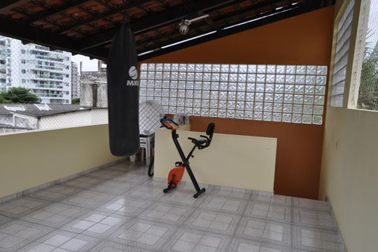 Casa à venda com 4 quartos, 170m² em Todos Os Santos, Rio de Janeiro