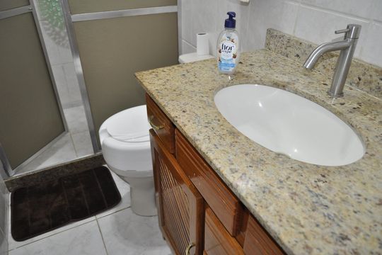 Casa à venda com 4 quartos, 170m² em Todos Os Santos, Rio de Janeiro
