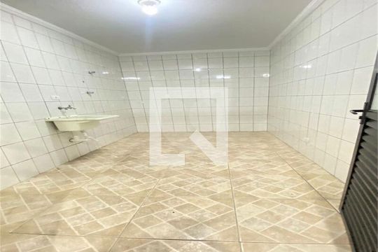 Casa para alugar com 3 quartos, 373m² em Parque Terra Nova, São Bernardo do Campo