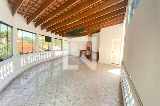 Casa para alugar com 3 quartos, 373m² em Parque Terra Nova, São Bernardo do Campo
