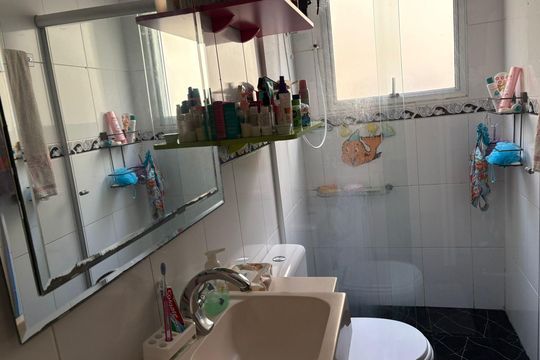 Casa de Condomínio à venda com 3 quartos, 225m² em Jardim Lucia, São Paulo