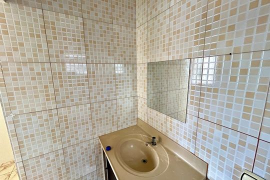 Banheiro da Suíte 2 de casa para alugar com 2 quartos, 120m² em Jardim Adriana, Guarulhos
