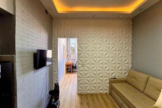 Kitnet/Studio à venda com 1 quarto, 26m² em Laranjeiras, Rio de Janeiro