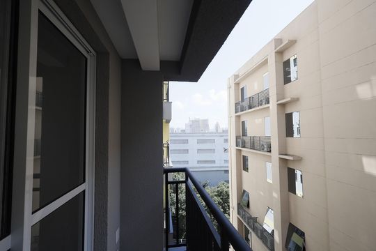 Varanda  de apartamento à venda com 1 quarto, 28m² em Vila Gustavo, São Paulo