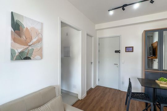 Sala de apartamento para alugar com 1 quarto, 40m² em Brooklin, São Paulo