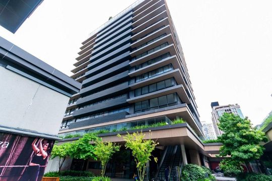 Fachada  de apartamento para alugar com 1 quarto, 50m² em Três Figueiras, Porto Alegre