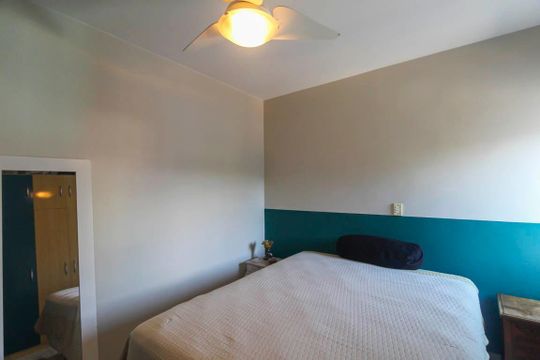 Suite 1 de casa à venda com 2 quartos, 170m² em Vila Alpina, São Paulo