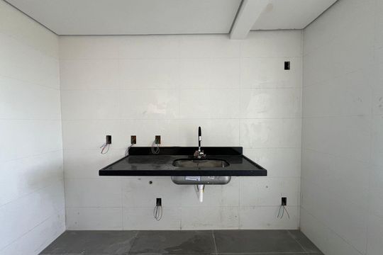 Cozinha de apartamento à venda com 3 quartos, 161m² em Ouro Preto, Belo Horizonte