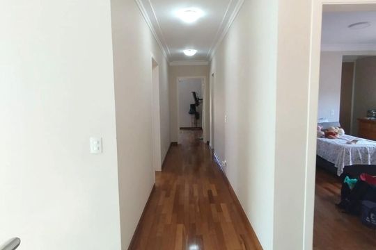 Corredor de casa de condomínio à venda com 4 quartos, 345m² em Parque Sinai, Santana de Parnaíba