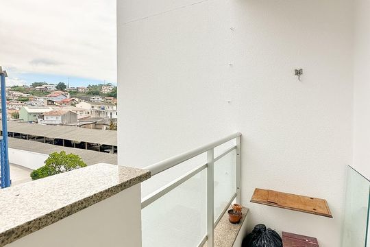 Varanda da Sala de apartamento para alugar com 2 quartos, 63m² em Praia Comprida, São José