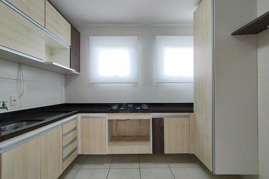 Cozinha de apartamento para alugar com 2 quartos, 50m² em São José, Novo Hamburgo