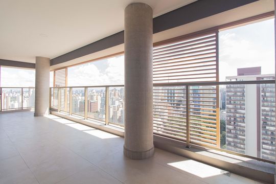 Varanda de apartamento à venda com 3 quartos, 132m² em Vila Mariana, São Paulo