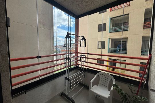 Varanda gourmet de apartamento à venda com 2 quartos, 49m² em Recanto das Rosas, Osasco