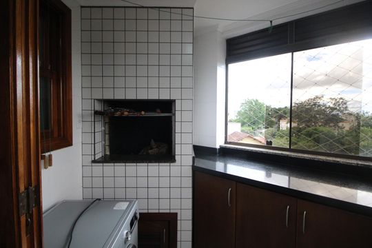Churrasqueira de apartamento para alugar com 3 quartos, 110m² em Vila Ipiranga, Porto Alegre