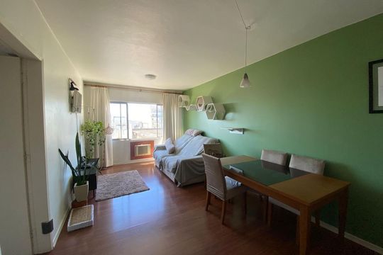 Sala de apartamento à venda com 2 quartos, 68m² em Centro Histórico, Porto Alegre